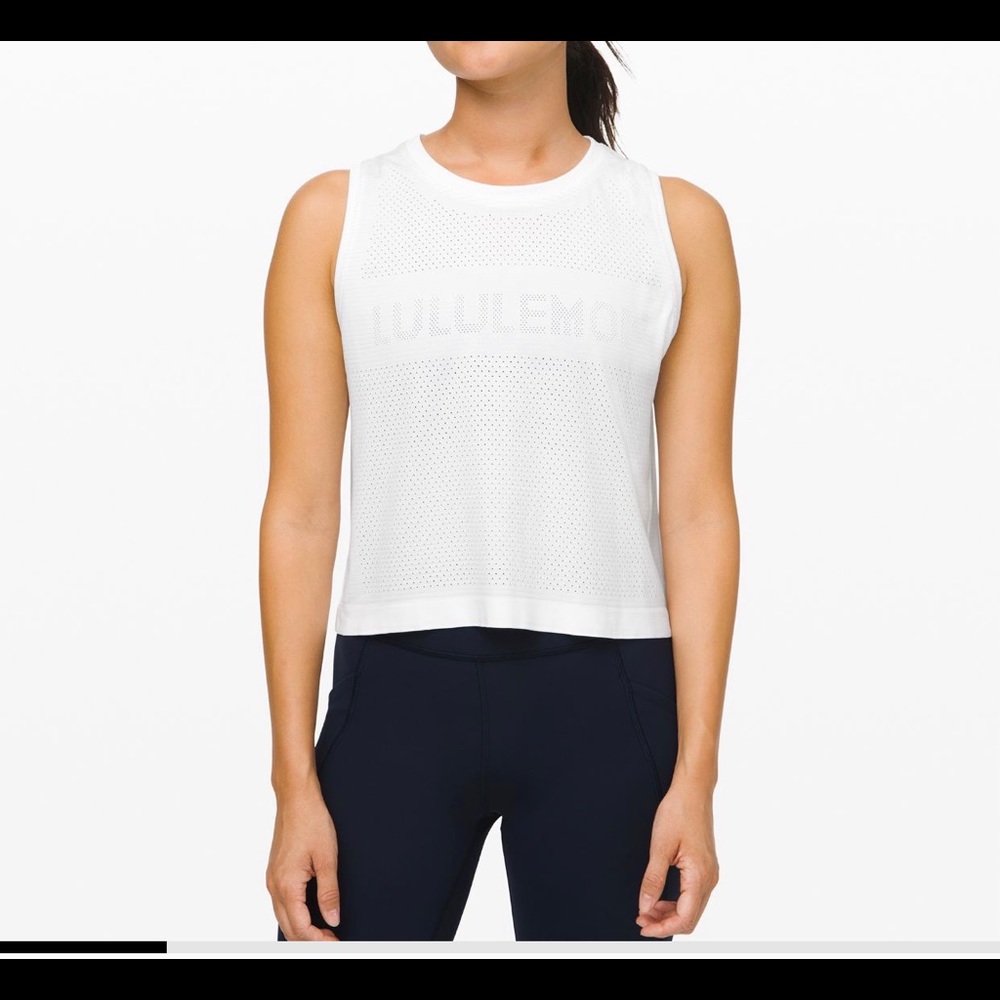 Lululemon Breeze By Muscle Crop Tank